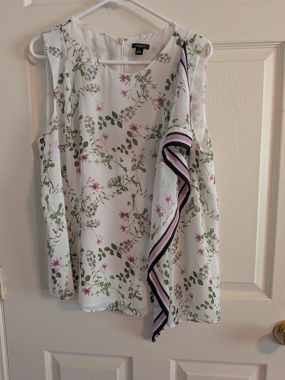 Ann Taylor White Floral Sleeveless Top with Pink & Green Accents - Picture 3 of 5